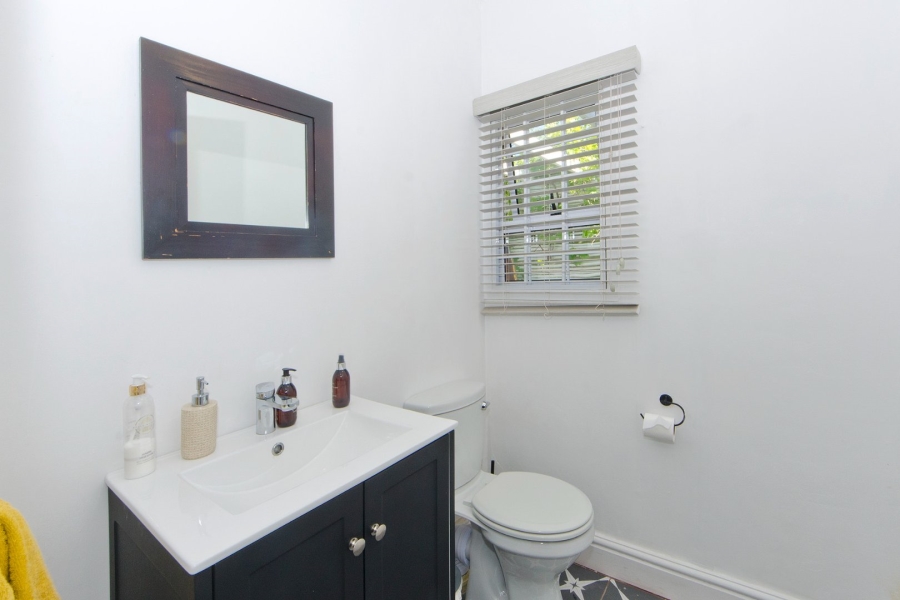 2 Bedroom Property for Sale in Knysna Central Western Cape